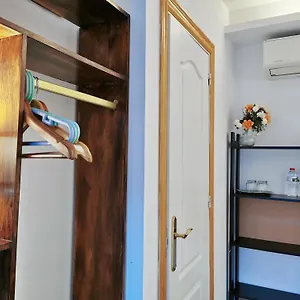  Penzion Barcelona Coronahostal