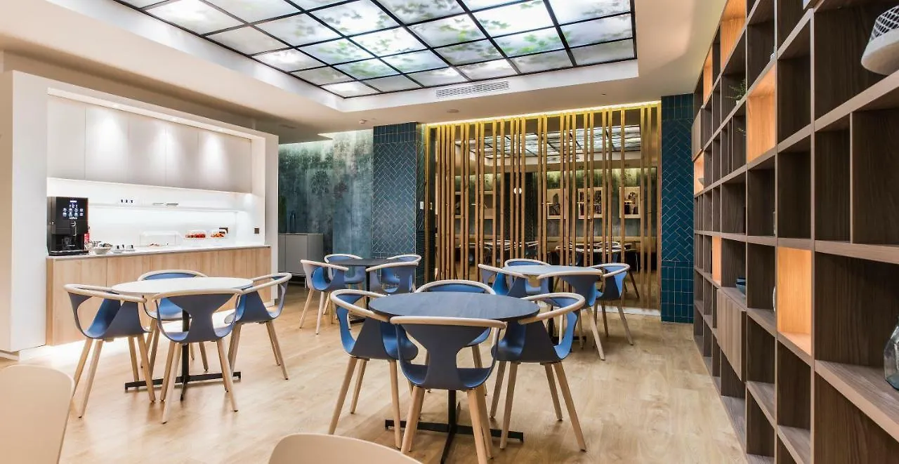 Sleep&Fly Hotel El Prat de Llobregat 4*,
